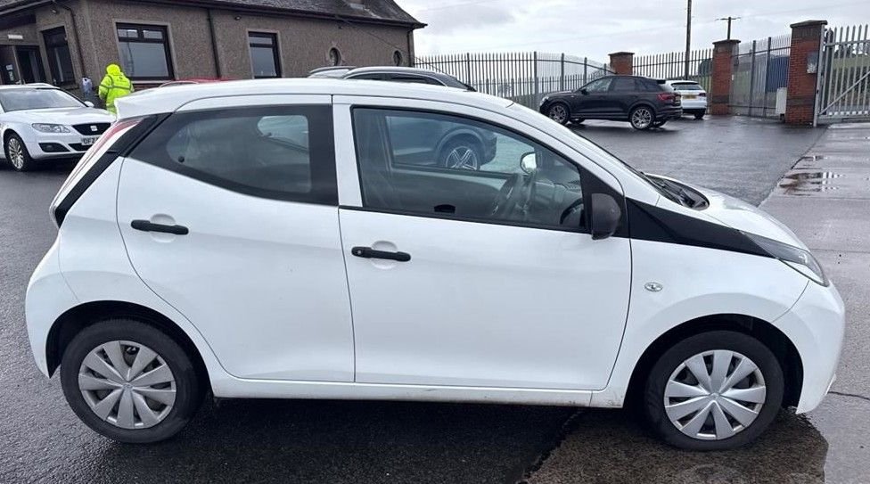 Used Toyota AYGO 2015 for sale - 77703795: Photo 4