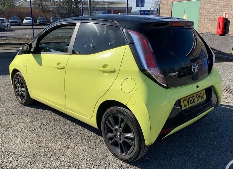 Used Toyota AYGO 2016 for sale - 77966968: Photo 2