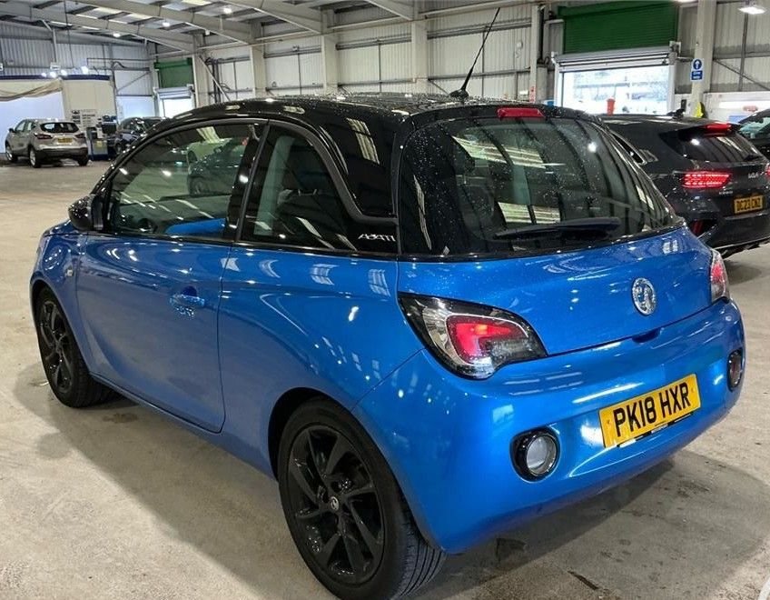 Used Vauxhall ADAM 2018 for sale - 77920518: Photo 2