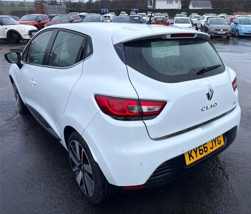 Used Renault Clio 2016 for sale - 77470505: Photo 2