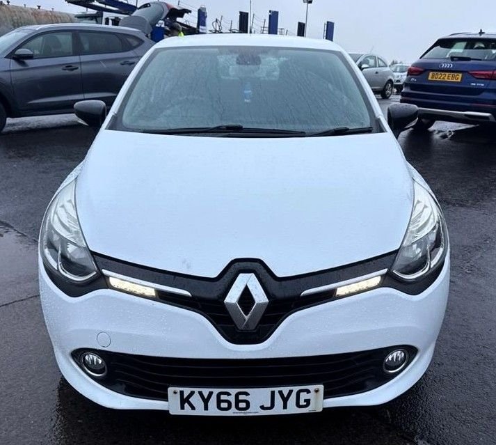 Used Renault Clio 2016 for sale - 77470505: Photo 3