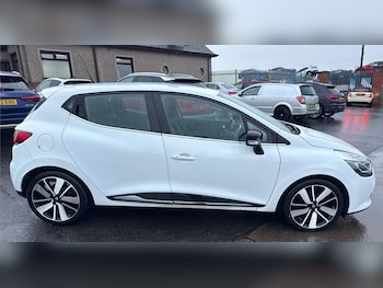 Used Renault Clio 2016 for sale - 77470505: Photo