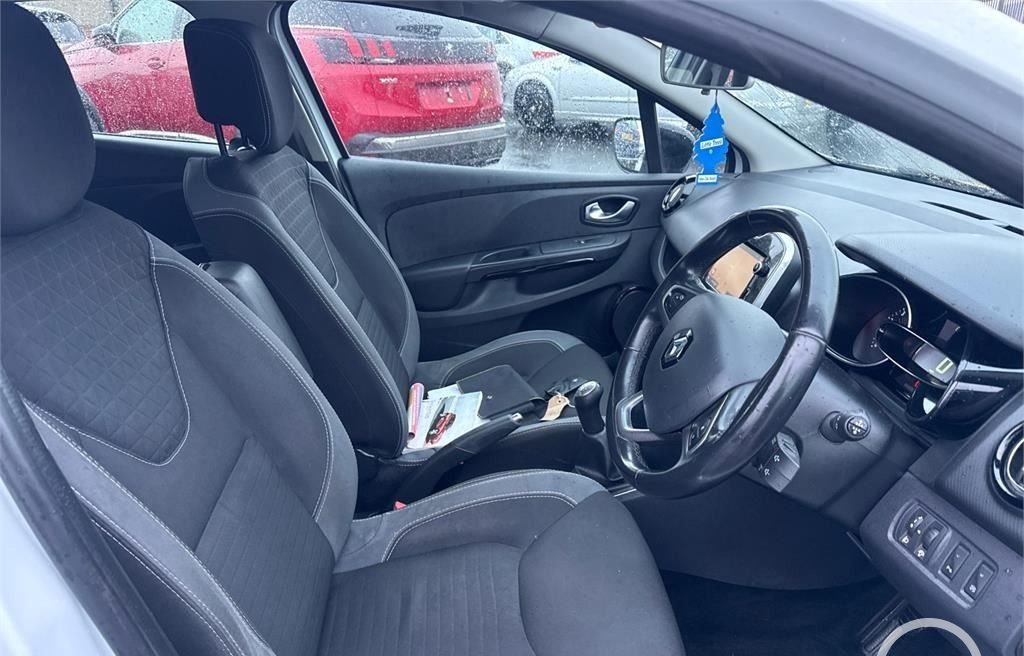 Used Renault Clio 2016 for sale - 77470505: Photo 8