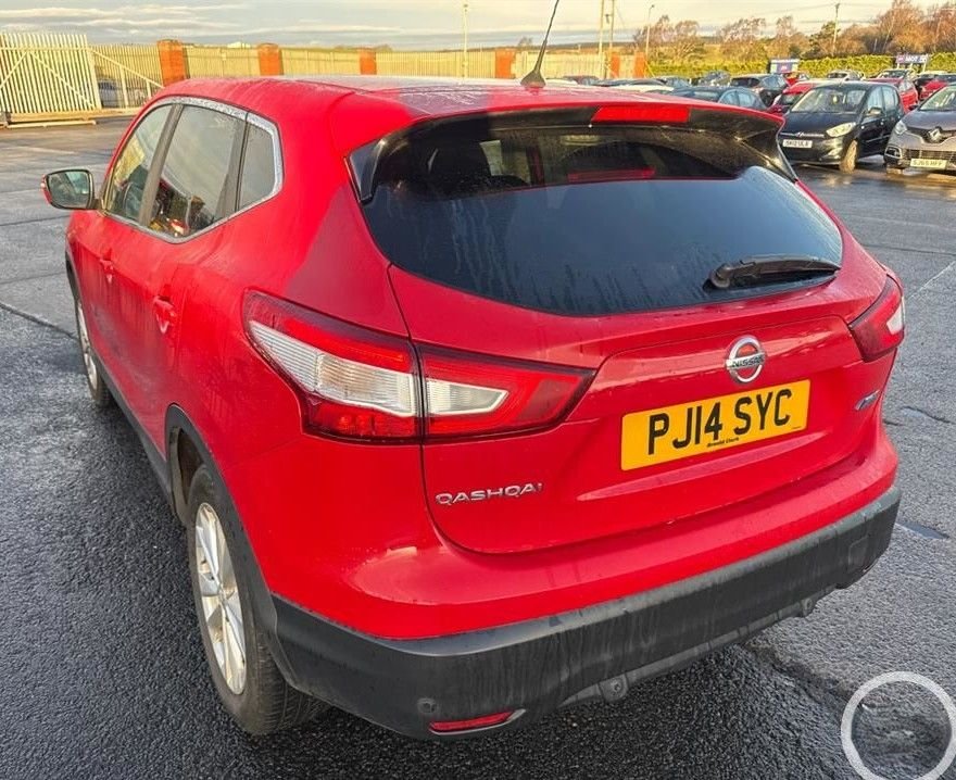 Used Nissan Qashqai 2014 for sale - 77288460: Photo 2