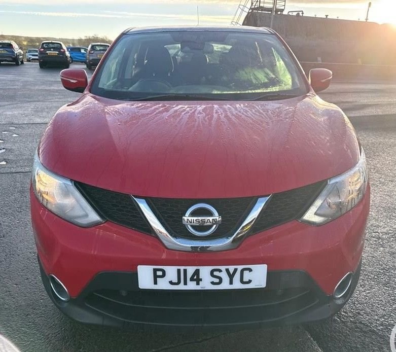 Used Nissan Qashqai 2014 for sale - 77288460: Photo 4