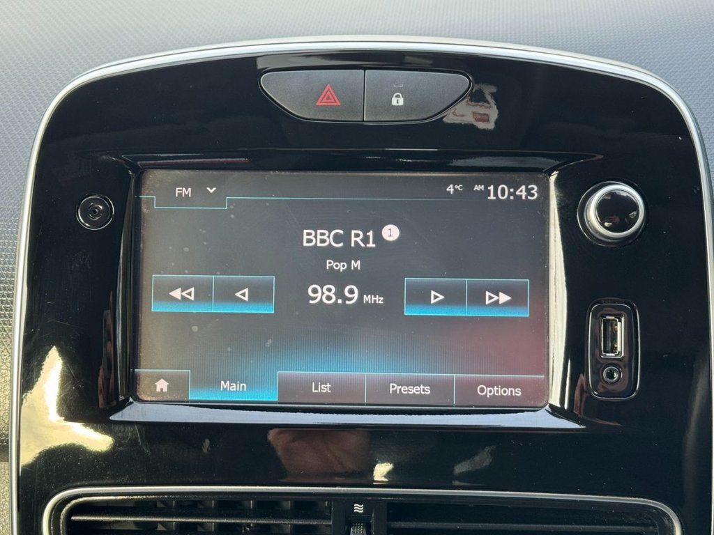 Used Renault Clio 2017 for sale - 77009581: Photo 16