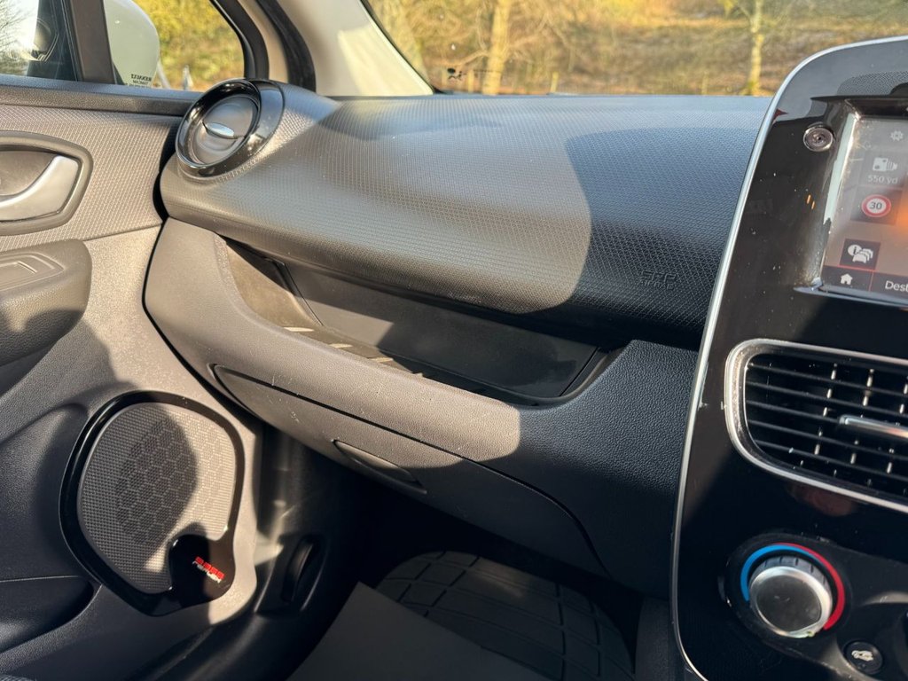 Used Renault Clio 2017 for sale - 77009581: Photo 37