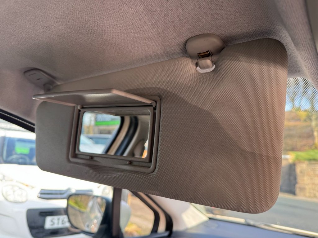 Used Renault Clio 2017 for sale - 77009581: Photo 39