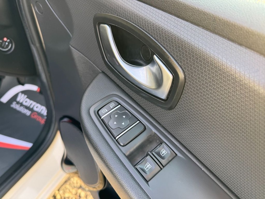 Used Renault Clio 2017 for sale - 77009581: Photo 42