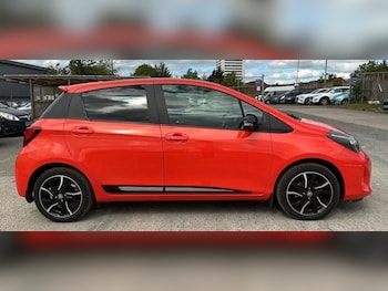 Used Toyota Yaris 2016 for sale - 78514521: Photo