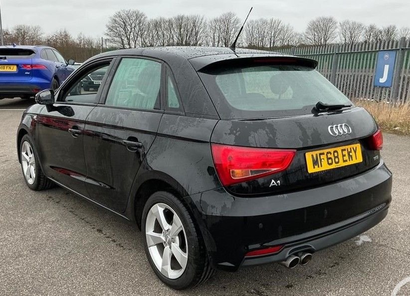 Used Audi A1 2018 for sale - 78128871: Photo 2