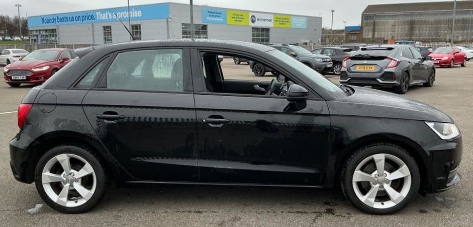 Used Audi A1 2018 for sale - 78128871: Photo 4