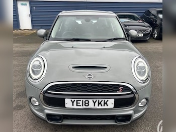 Used MINI Hatch 2018 for sale - 77539628: Photo