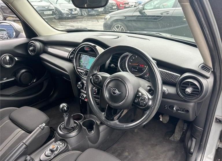 Used MINI Hatch 2018 for sale - 77539628: Photo 8