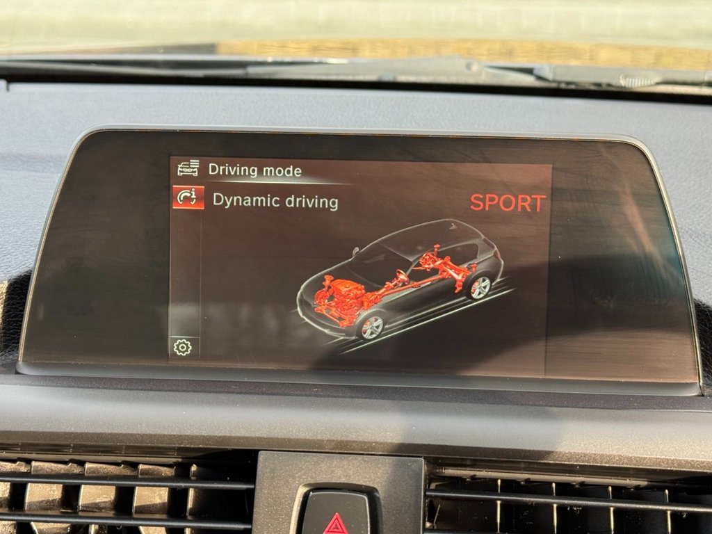 Used BMW 1 Series 2016 for sale - 77042599: Photo 21