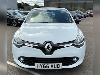 Used Renault Clio 2016 for sale - 78955556: Photo