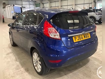 Used Ford Fiesta 2016 for sale - 79738255: Photo