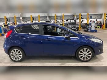 Used Ford Fiesta 2016 for sale - 79738255: Photo