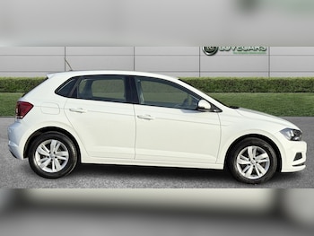 Used Volkswagen Polo 2019 for sale - 77171522: Photo