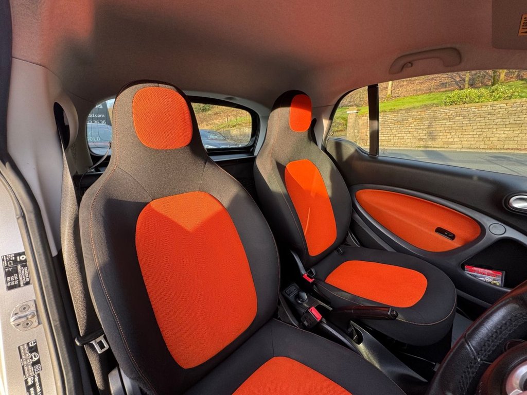 Used smart fortwo 2017 for sale - 77239394: Photo 10