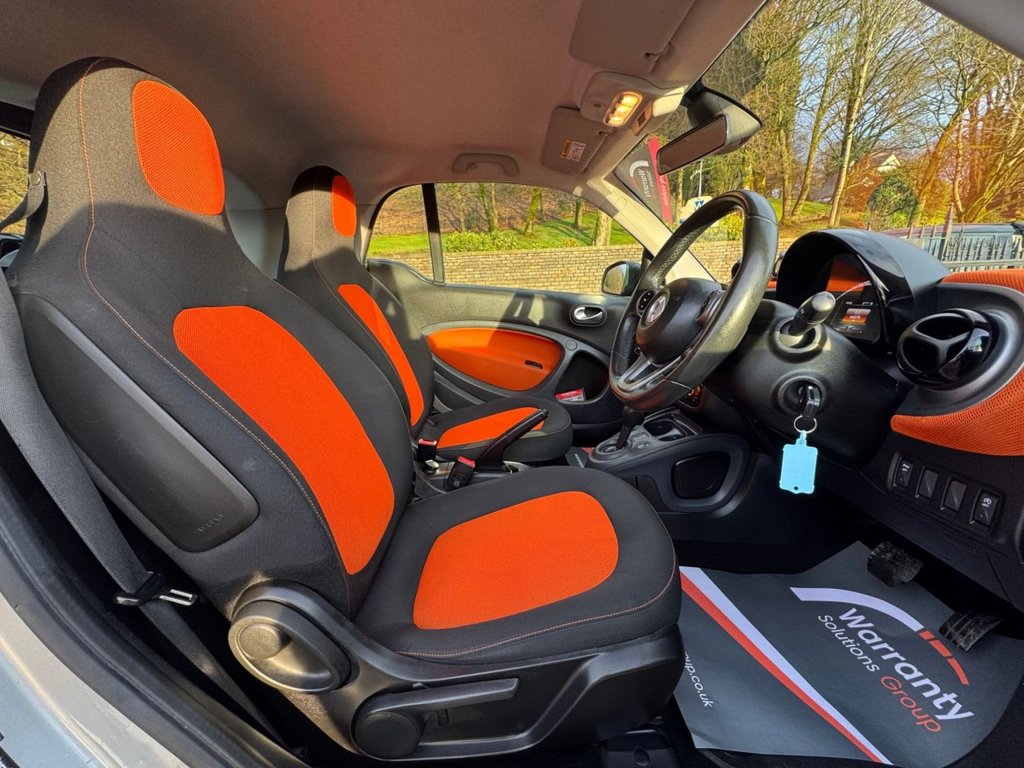 Used smart fortwo 2017 for sale - 77239394: Photo 11