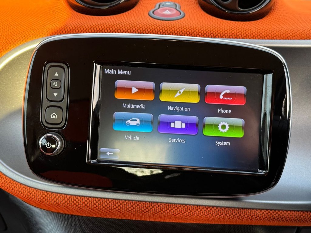 Used smart fortwo 2017 for sale - 77239394: Photo 16