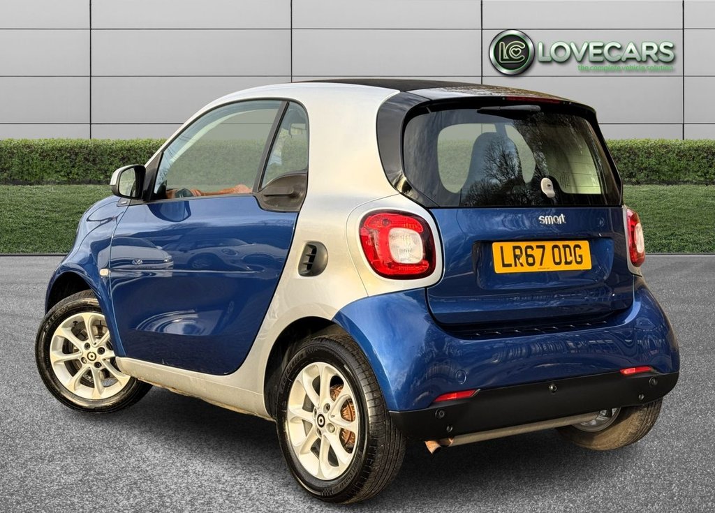 Used smart fortwo 2017 for sale - 77239394: Photo 2