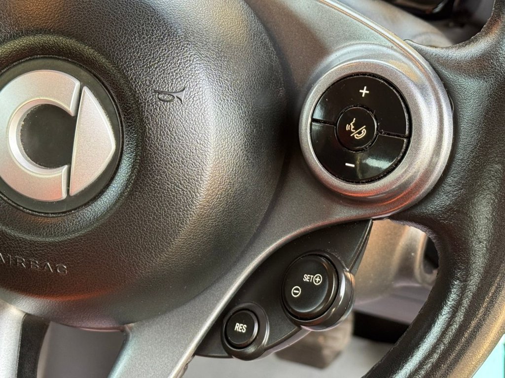 Used smart fortwo 2017 for sale - 77239394: Photo 34