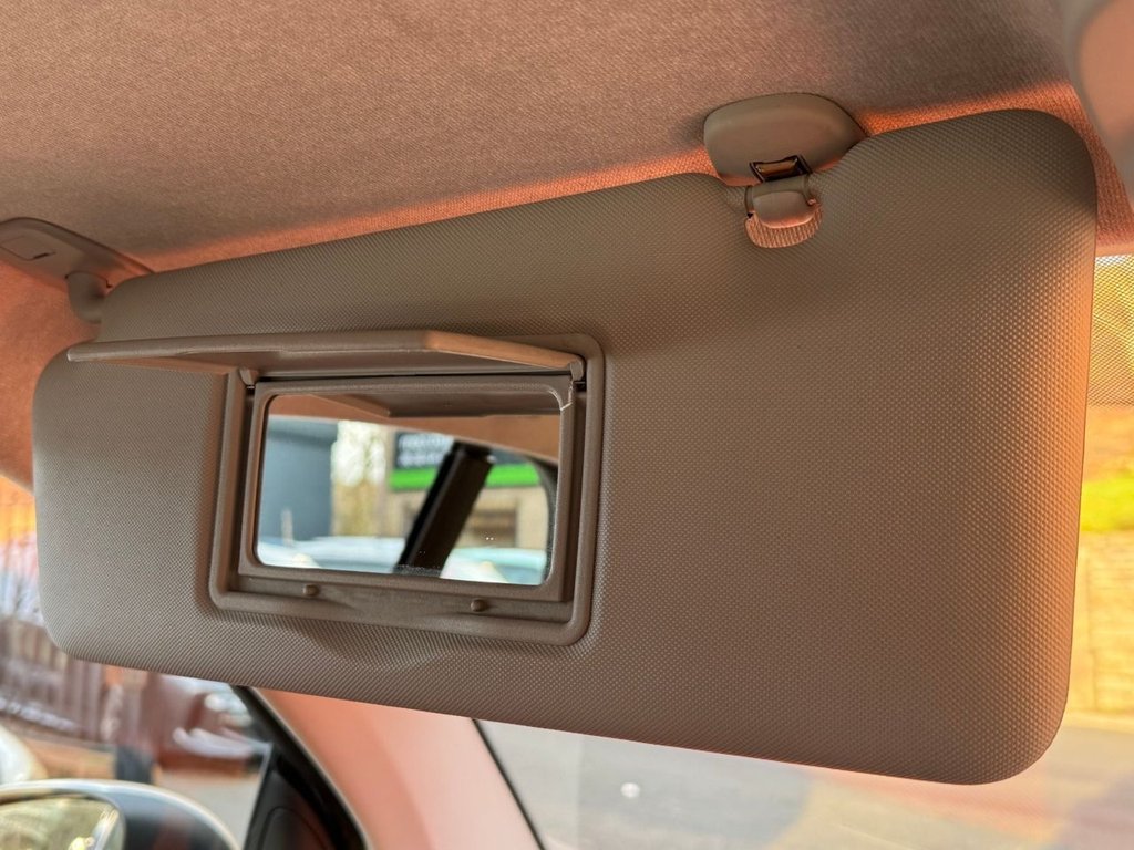 Used smart fortwo 2017 for sale - 77239394: Photo 37