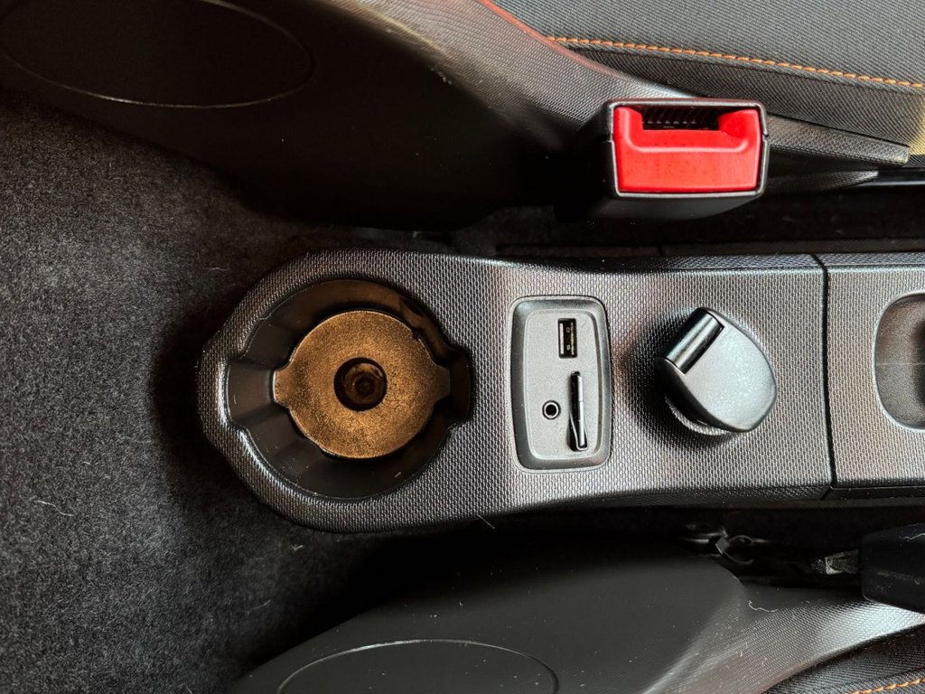 Used smart fortwo 2017 for sale - 77239394: Photo 40