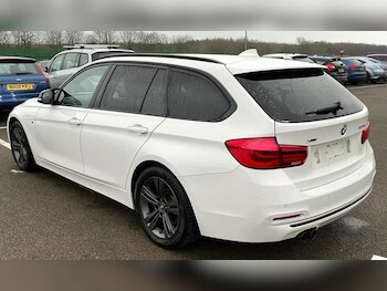 Used BMW 3 Series 2015 for sale - 77302441: Photo