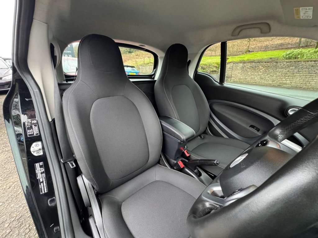 Used smart fortwo 2018 for sale - 77302174: Photo 14