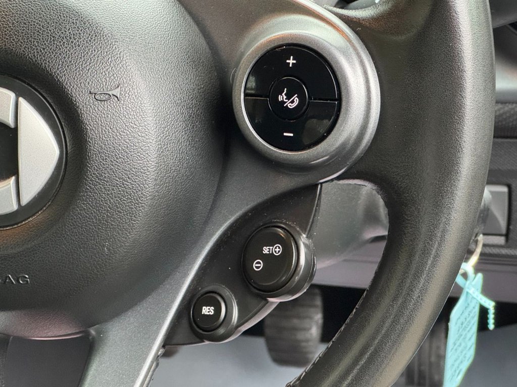 Used smart fortwo 2018 for sale - 77302174: Photo 25