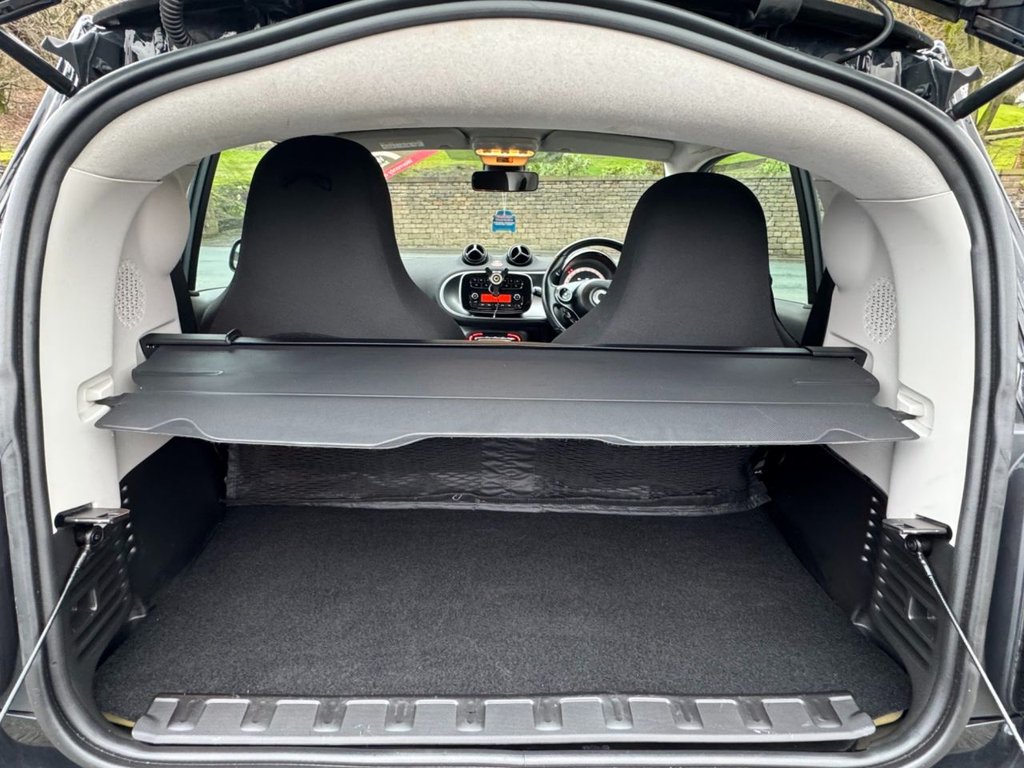 Used smart fortwo 2018 for sale - 77302174: Photo 28