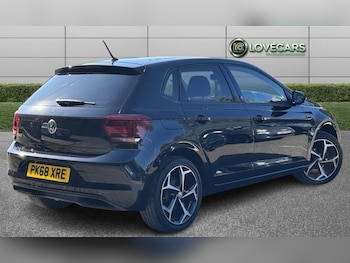 Used Volkswagen Polo 2018 for sale - 77042511: Photo