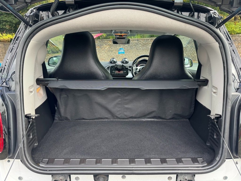 Used smart fortwo 2017 for sale - 77009561: Photo 33