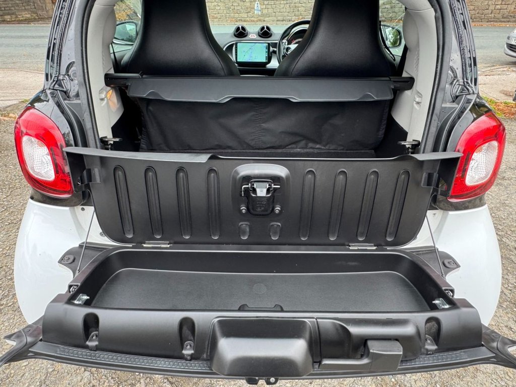 Used smart fortwo 2017 for sale - 77009561: Photo 34