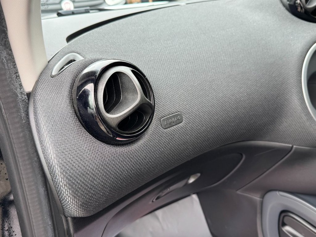 Used smart fortwo 2017 for sale - 77009561: Photo 42