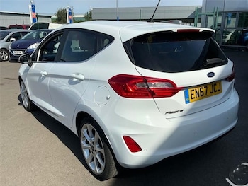 Used Ford Fiesta 2018 for sale - 79550817: Photo