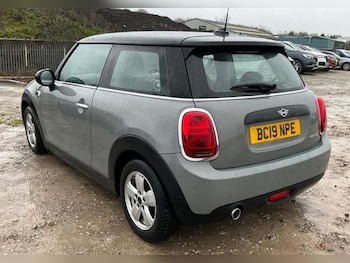 Used MINI Hatch 2019 for sale - 77288285: Photo