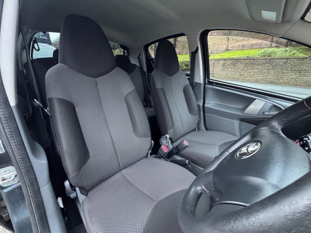 Used Toyota AYGO 2011 for sale - 77042526: Photo 14