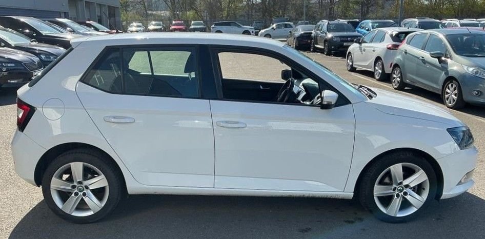 Used Skoda Fabia 2015 for sale - 77966969: Photo 4