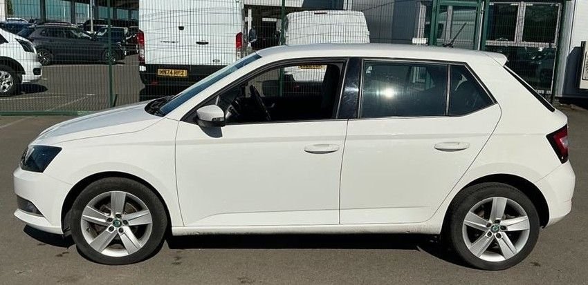 Used Skoda Fabia 2015 for sale - 77966969: Photo 5