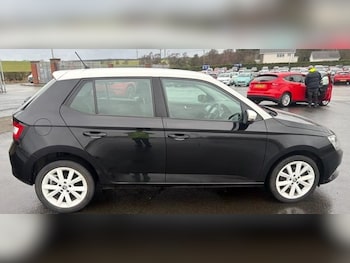 Used Skoda Fabia 2015 for sale - 77539654: Photo