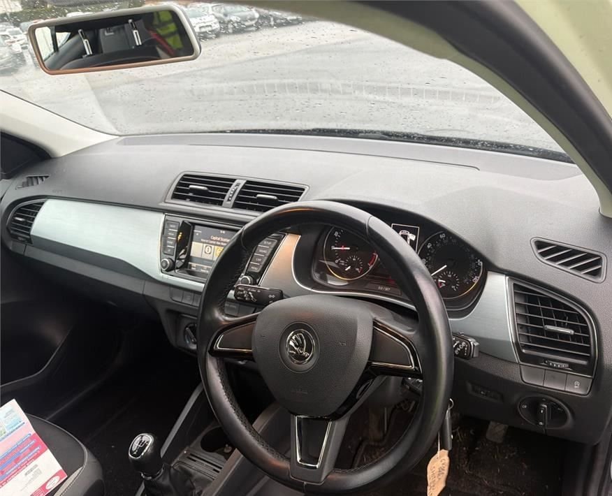 Used Skoda Fabia 2015 for sale - 77539654: Photo 7