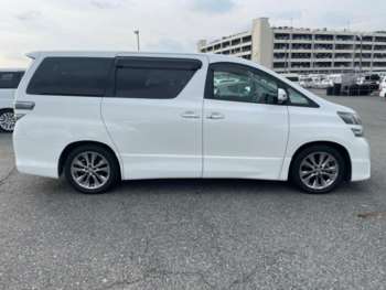 Used Toyota Vellfire 2011 for sale - 73725638: Photo