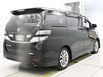Used Toyota Vellfire 2010 for sale - 78597344: Photo