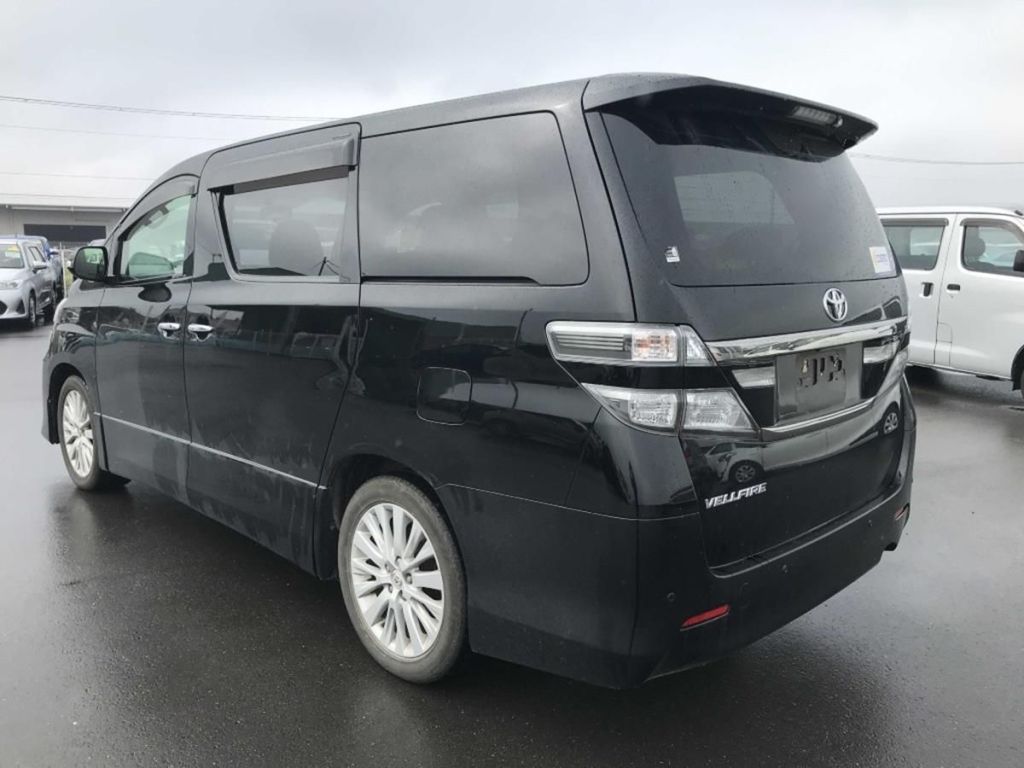 Used Toyota Alphard 2013 for sale - 76664964: Photo 4
