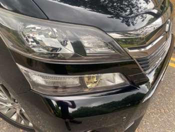 Used Toyota Vellfire 2013 for sale - 74953425: Photo
