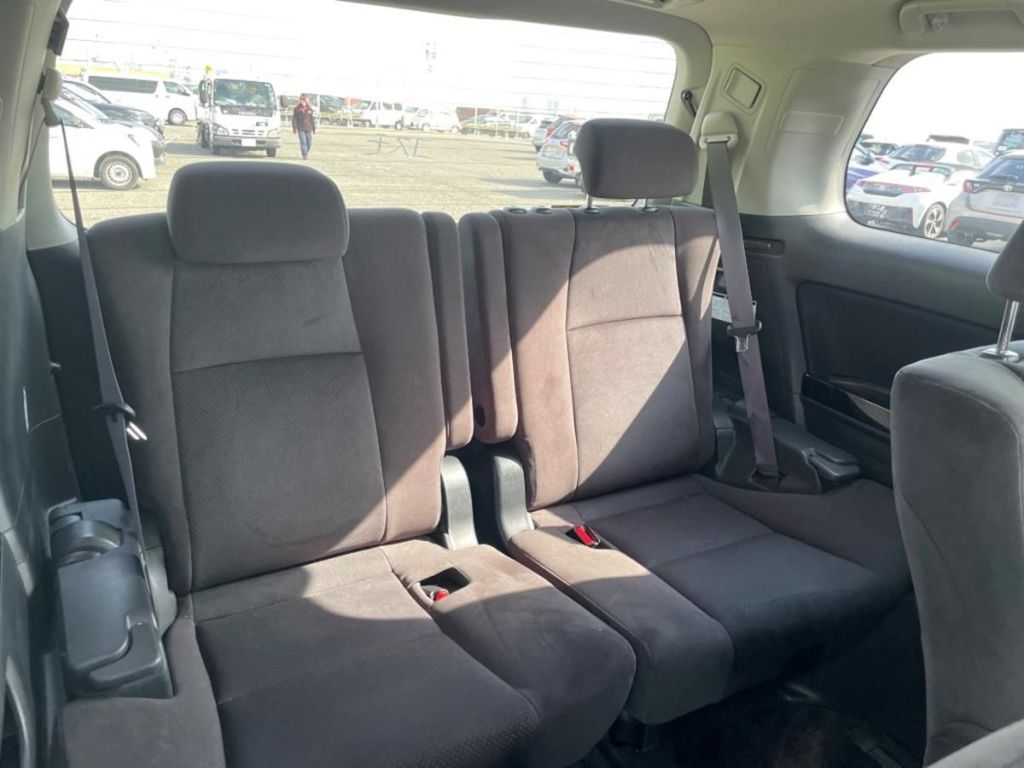 Used Toyota Alphard 2010 for sale - 76664990: Photo 12
